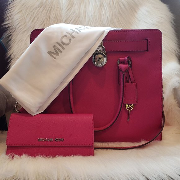 Meet your Posher, Audrey - Picture 3 of 16